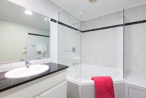 Ramada Resort By Wyndham Shoal Bay - South Australia Travel 38