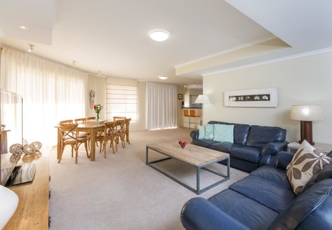 Ramada Resort By Wyndham Shoal Bay - South Australia Travel 42