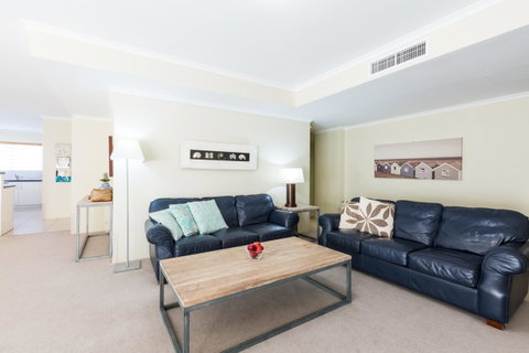 Ramada Resort By Wyndham Shoal Bay - South Australia Travel 41