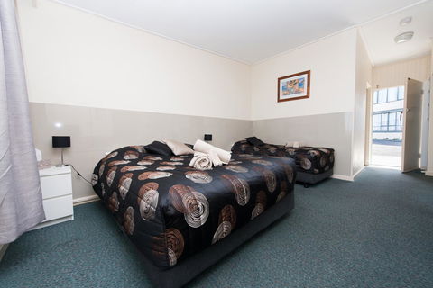Blue Lake Motel - South Australia Travel 11