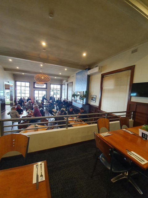 Pier Hotel Port Lincoln - South Australia Travel 8