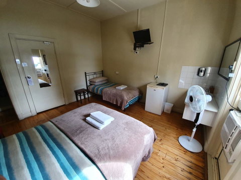 Pier Hotel Port Lincoln - South Australia Travel 15