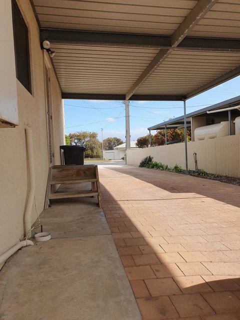 Super Central Location - South Australia Travel 10