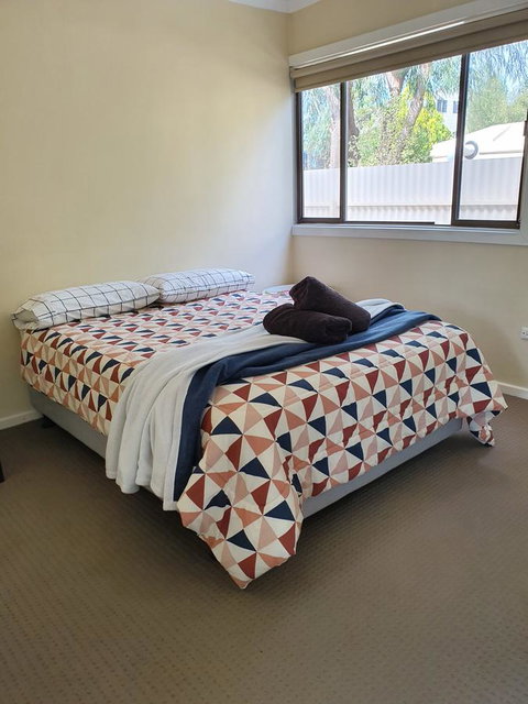 Super Central Location - South Australia Travel 7