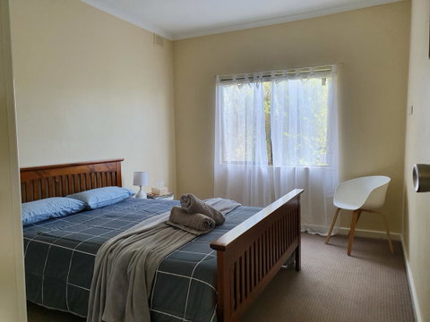 Super Central Location - South Australia Travel 8
