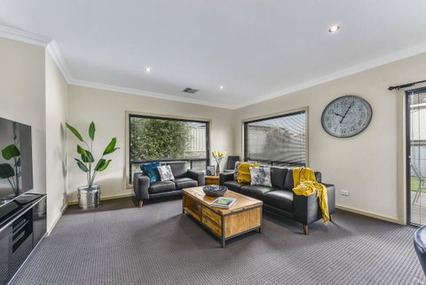 Accommodation On Lansell 2 - South Australia Travel 8
