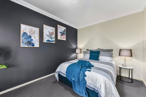 Accommodation On Lansell 2 - South Australia Travel 3