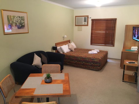 Second Valley Motel - South Australia Travel 9