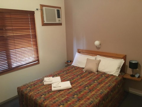 Second Valley Motel - South Australia Travel 10