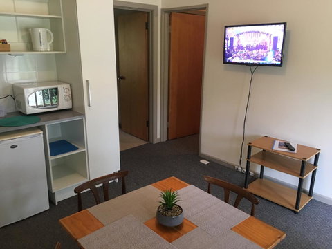 Second Valley Motel - South Australia Travel 21