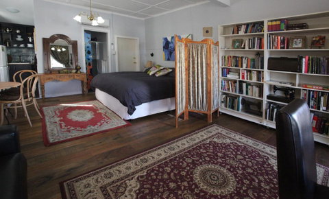 Wallace Lodge - PID-STRA-16871 - South Australia Travel 3