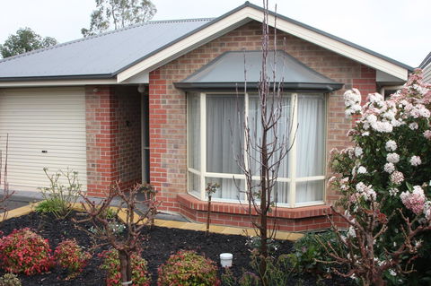 C And C Tanunda - South Australia Travel 3