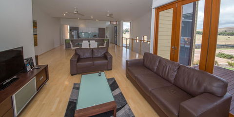 South Shores Yellowfin Villa 96 - South Shores Normanville - South Australia Travel 1