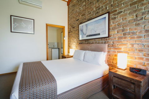 The Lodge By Manna - South Australia Travel 6