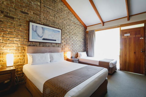 The Lodge By Manna - South Australia Travel 9