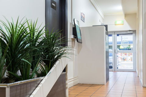 Nightcap At Federal Hotel Mt Gambier - South Australia Travel 12