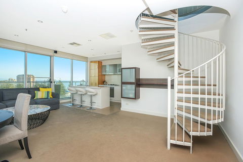 Glenelg Skyline Penthouse - South Australia Travel 18