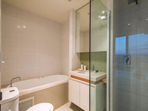 Glenelg Skyline Penthouse - South Australia Travel 21