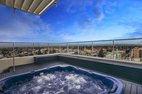 Glenelg Skyline Penthouse - South Australia Travel 0
