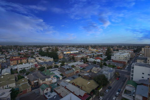 Glenelg Skyline Penthouse - South Australia Travel 26