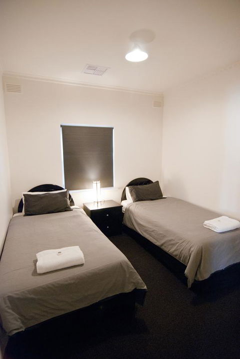 The Commodore - South Australia Travel 18
