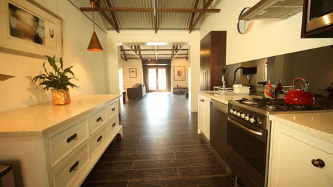 Irongate Studio B&B - South Australia Travel 18