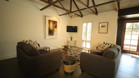Irongate Studio B&B - South Australia Travel 16