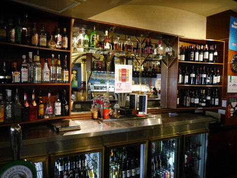 Grand Tasman Hotel - South Australia Travel 9