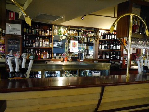 Grand Tasman Hotel - South Australia Travel 10