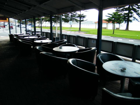 Grand Tasman Hotel - South Australia Travel 27