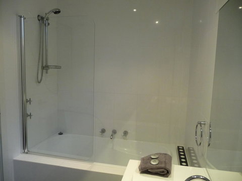 2 Austinmer Studio - South Australia Travel 7