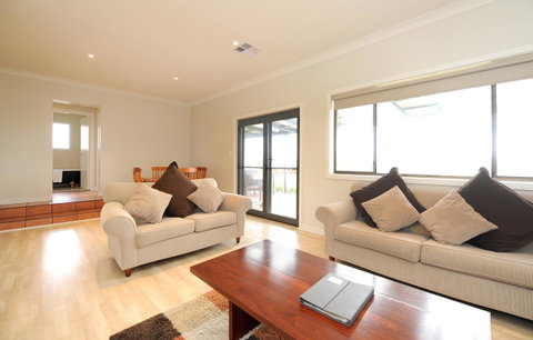 The Barn Accommodation - South Australia Travel 41