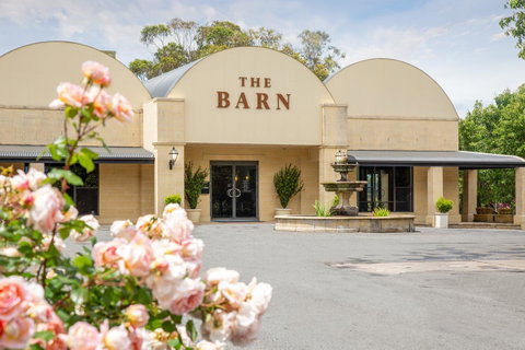 The Barn Accommodation - South Australia Travel 6