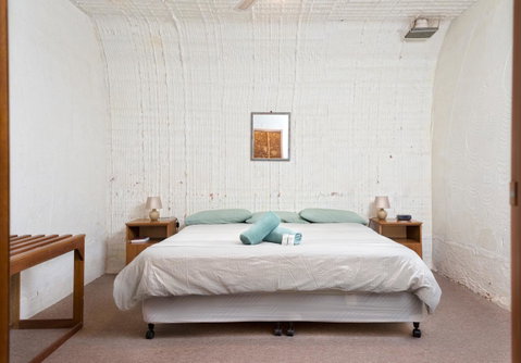 Desert View Apartments - South Australia Travel 6