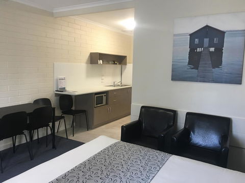 Victor Harbor City Inn - South Australia Travel 12