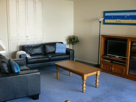 South Esplanade Apartment - South Australia Travel 3
