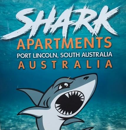 Port Lincoln Shark Apartment 2 - South Australia Travel 6