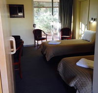 Roxby Downs Motor Inn - South Australia Travel