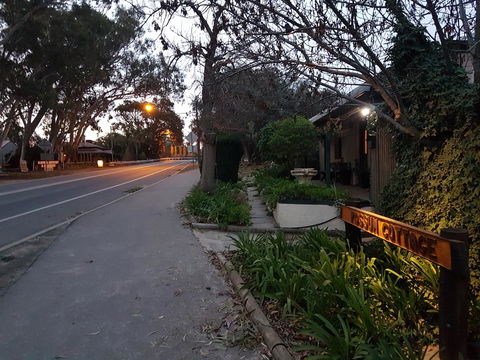 Possum Cottage - South Australia Travel 12