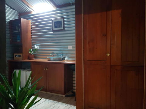 Possum Cottage - South Australia Travel 22