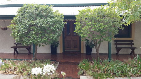 Possum Cottage - South Australia Travel 14