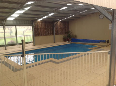 Breakaway Farmstay - South Australia Travel 4