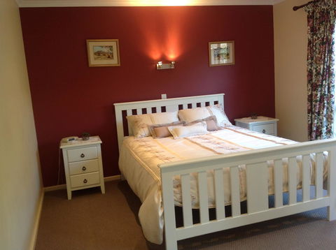 Breakaway Farmstay - South Australia Travel 0