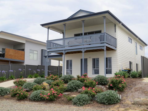 38 Wright Tce Encounter Bay - South Australia Travel 1