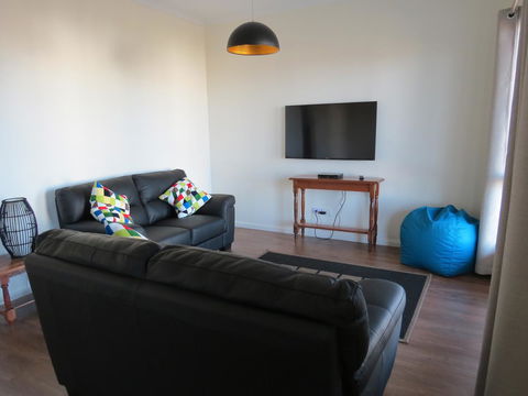 38 Wright Tce Encounter Bay - South Australia Travel 18