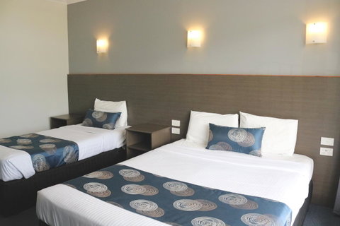 The Sands Motel Adelaide - South Australia Travel 0
