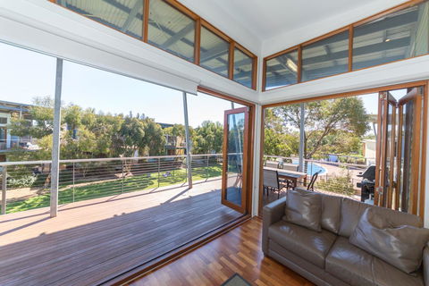 South Shores Villa 52 - South Australia Travel 6