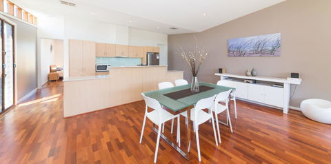 South Shores Villa 52 - South Australia Travel 19
