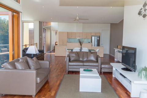 South Shores Villa 52 - South Australia Travel 22