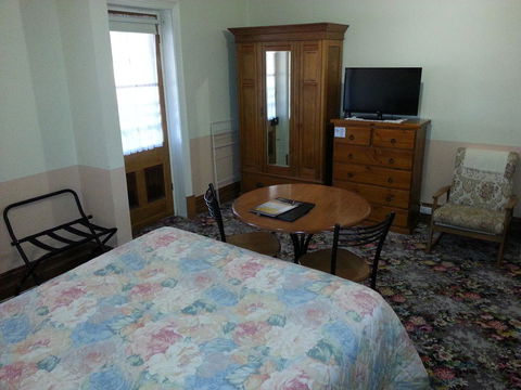 Sonbern Lodge Motel - South Australia Travel 15